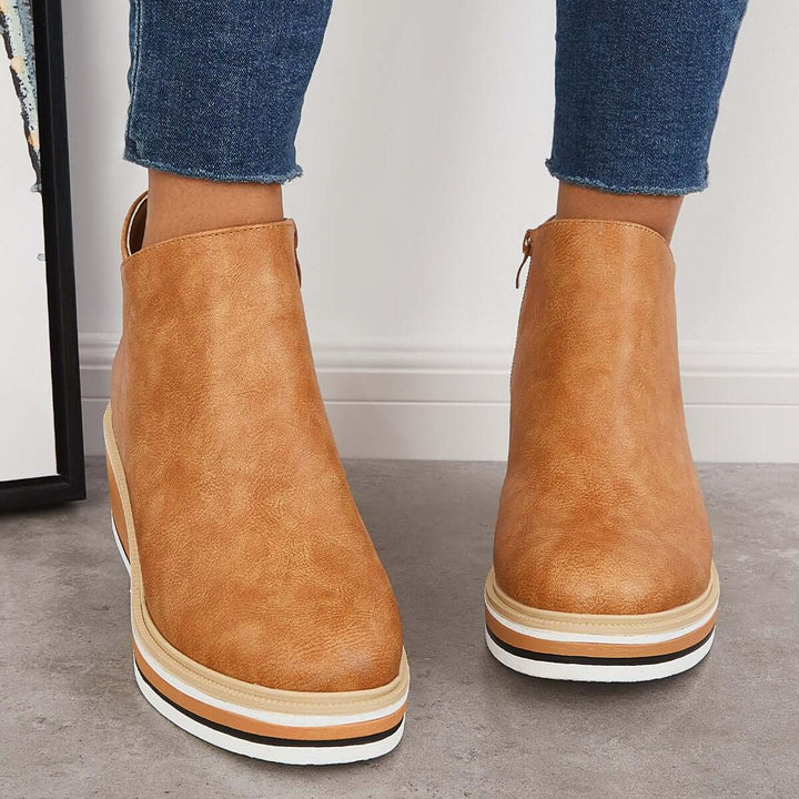 Stilvoller Herbst-Keilabsatz-Stiefel – Mila