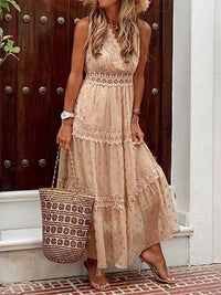Luftig boho-sommerkjole i Ibiza-stil med V-udskæring – Niva