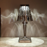 Kristall-Tischlampe mit Touch-Bedienung - LumeCrystal