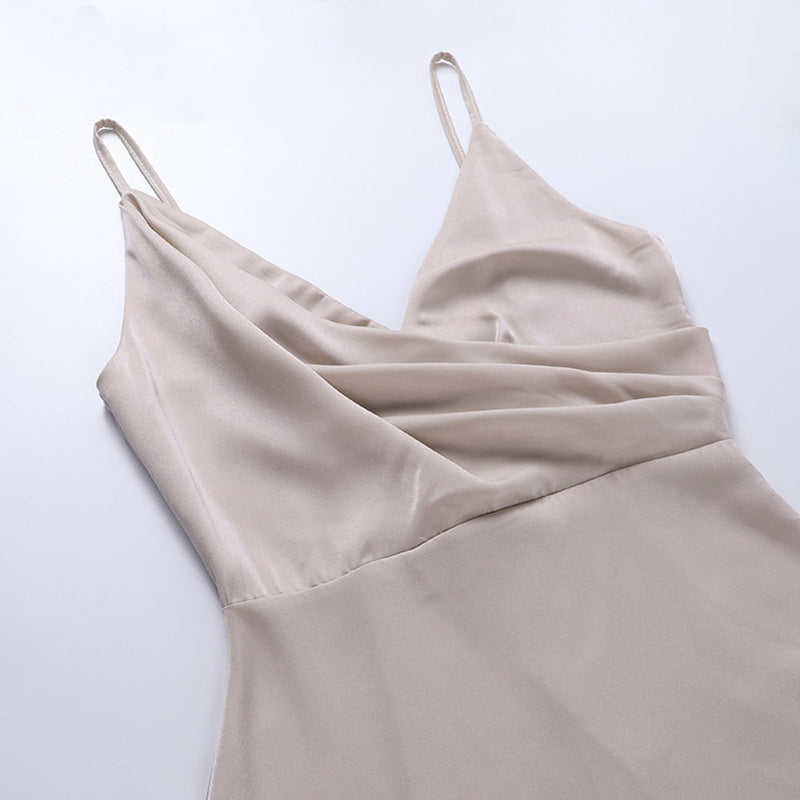 Stilvolles Spaghetti-Träger Kleid – Elara