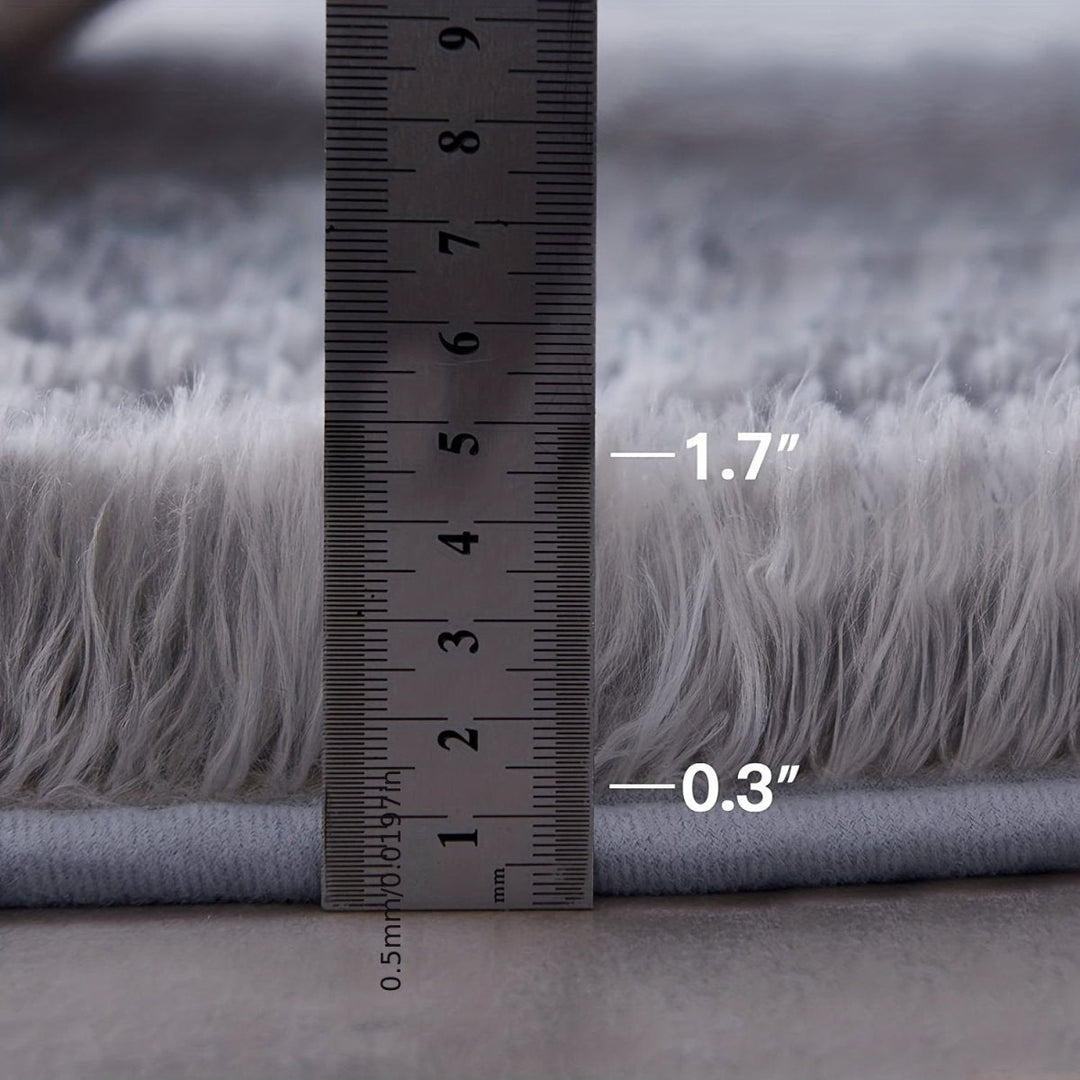 Runder Fluffy Teppich - Clouda