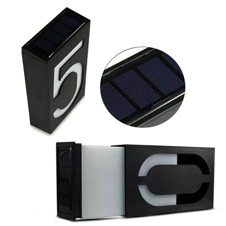 Beleuchtete Hausnummer mit Solarenergie - SolarSign