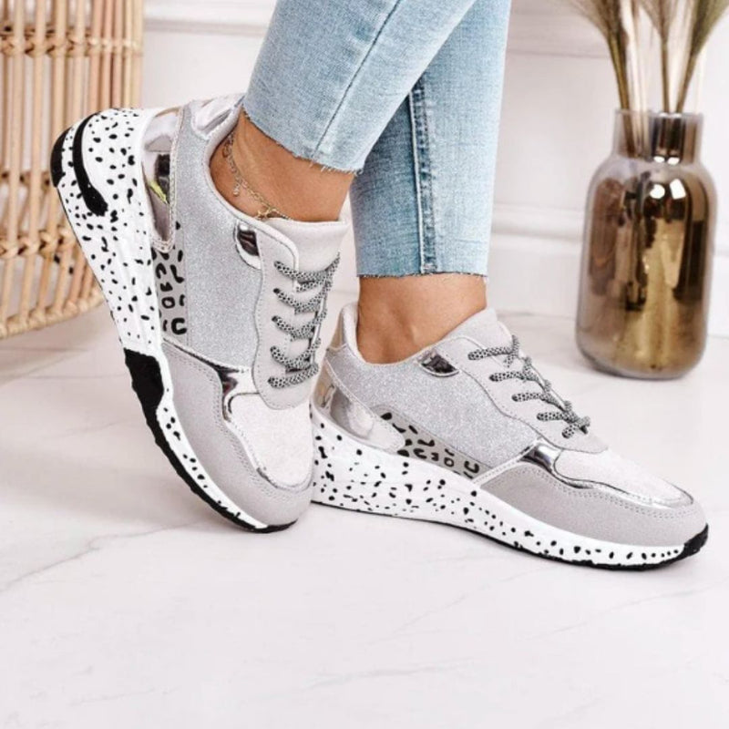 Moderne Sneakers mit ergonomischer Einlegesohle - Luna