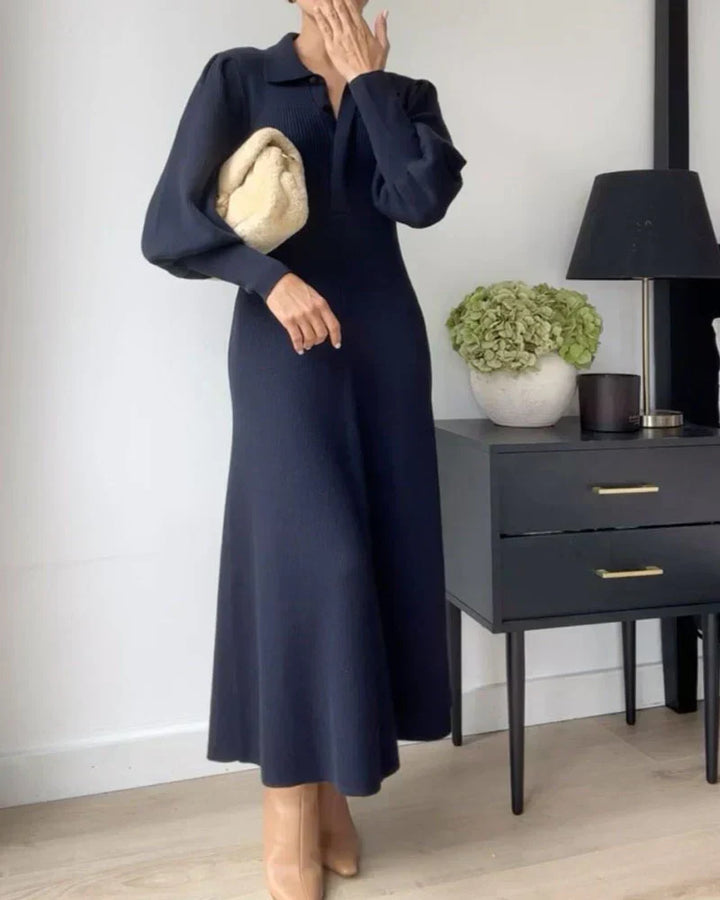 Strick-midi-Kleid mit Kragen – Loranza