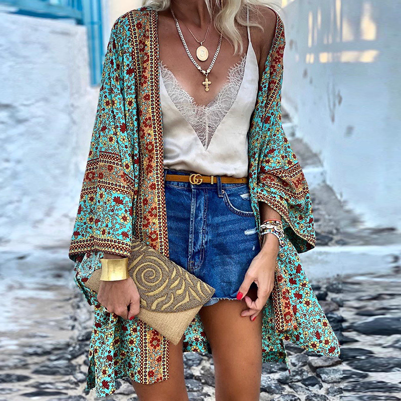 Trendige Boho Damen Strickjacke mit Muster – Elena
