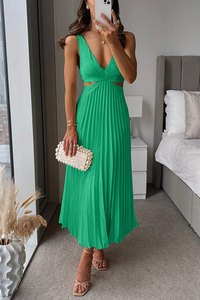 Elegantes Plissiertes Kleid mit Figurschmeichelnder Passform – Emilie