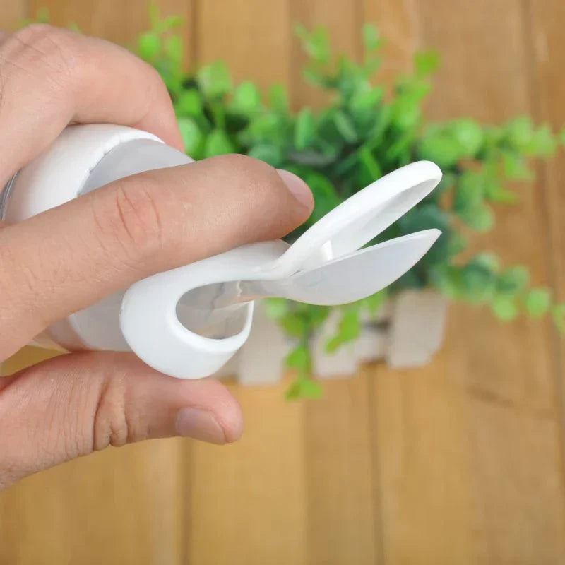 Löffelflasche für Babynahrung – FeedEase