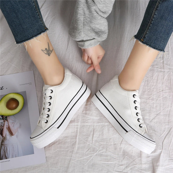 Stilfulde damesneakers i canvas med plateausål – Leonie