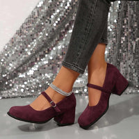 Wildleder Pumps mit Schnalle – Lena Oktoberfest 2025