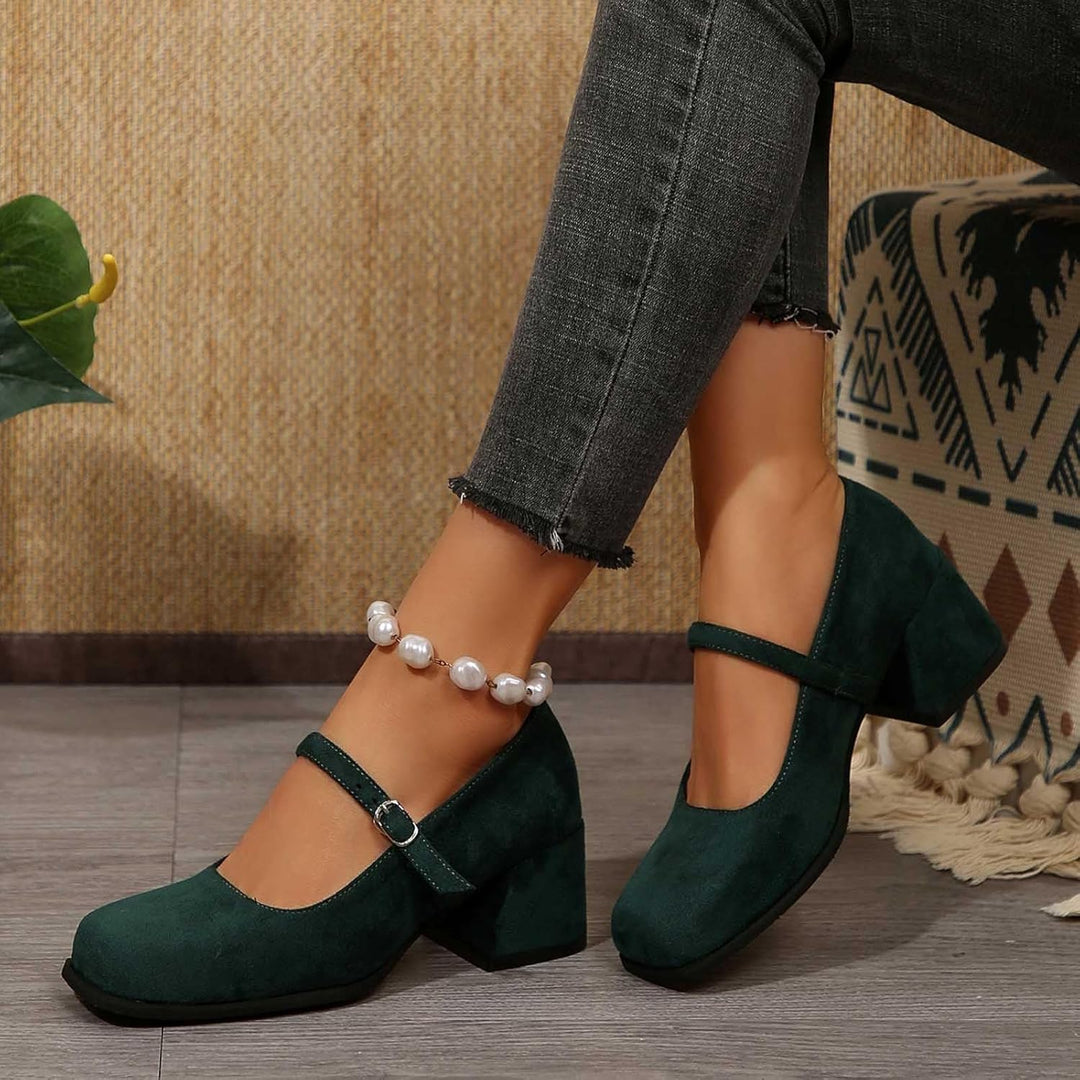 Wildleder Pumps mit Schnalle – Lena Oktoberfest 2025