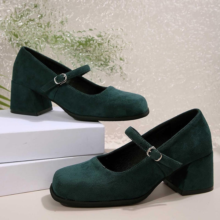 Wildleder Pumps mit Schnalle – Lena Oktoberfest 2025