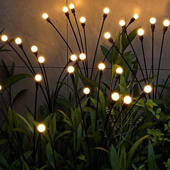 Schwebende Solar-Gartenlampen mit Glühwürmchen-Effekt – FireGlow