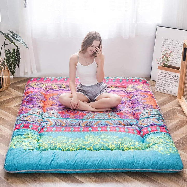 Faltbare japanische Futon-Bodenmatratze mit Memory-Foam-Unterstützung – Arivon
