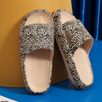 Komfortable Dämpfende Slippers - Nora