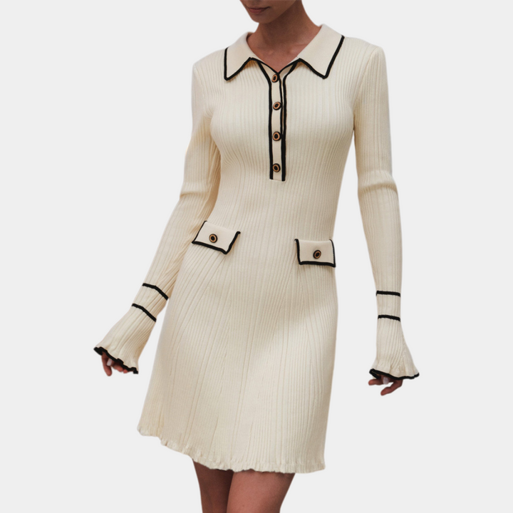 Damen Strickkleid Apricot, Langarm, Knopfleiste, Taschen, Elegantes Design, Modetrend.