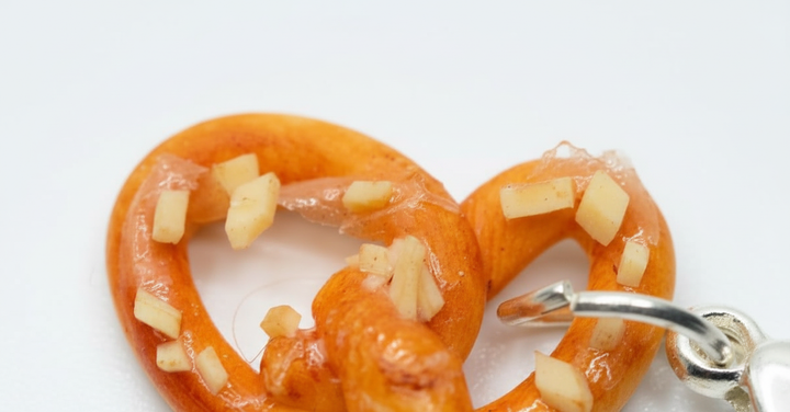 Charm Für Armband - PretzelCharm