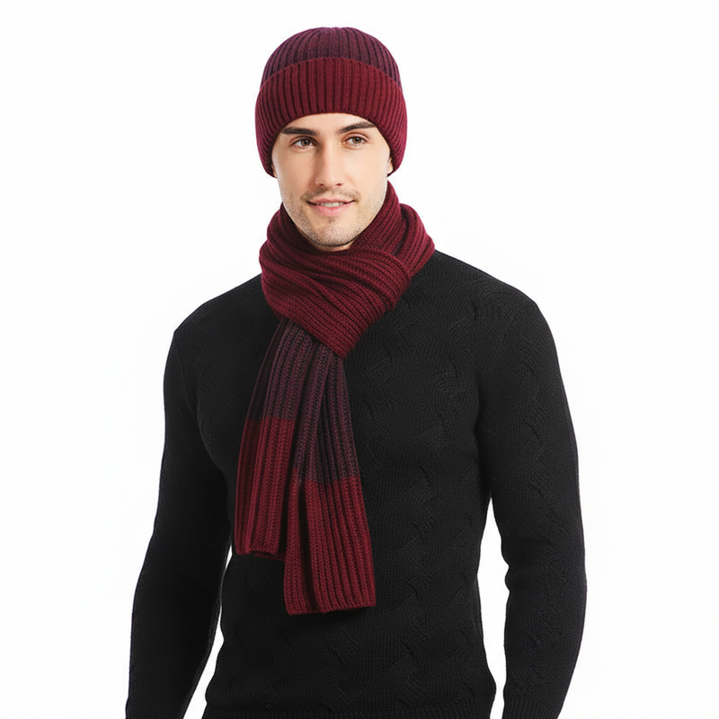 Dreiteiliges Strickset Aus Wollgarn - Frostique