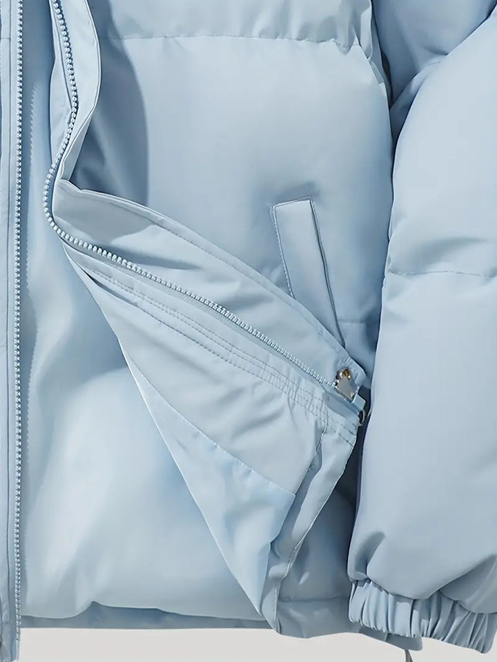 Hellblaue Kapuzenjacke mit Reißverschluss, klassisches Design, warme Winterjacke für Herren.