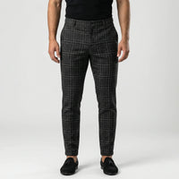 Figurnahe Hose Mit Klassischem Karodesign - Keith