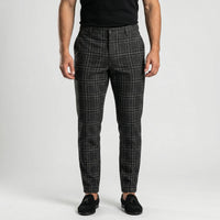 Figurnahe Hose Mit Klassischem Karodesign - Keith