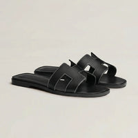 Flache Sandalen Mit Ausgeschnittenem Riemendesign - Kerry