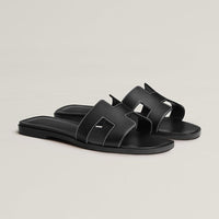 Flat Sandals With Cut-Out Strap Design - Diana