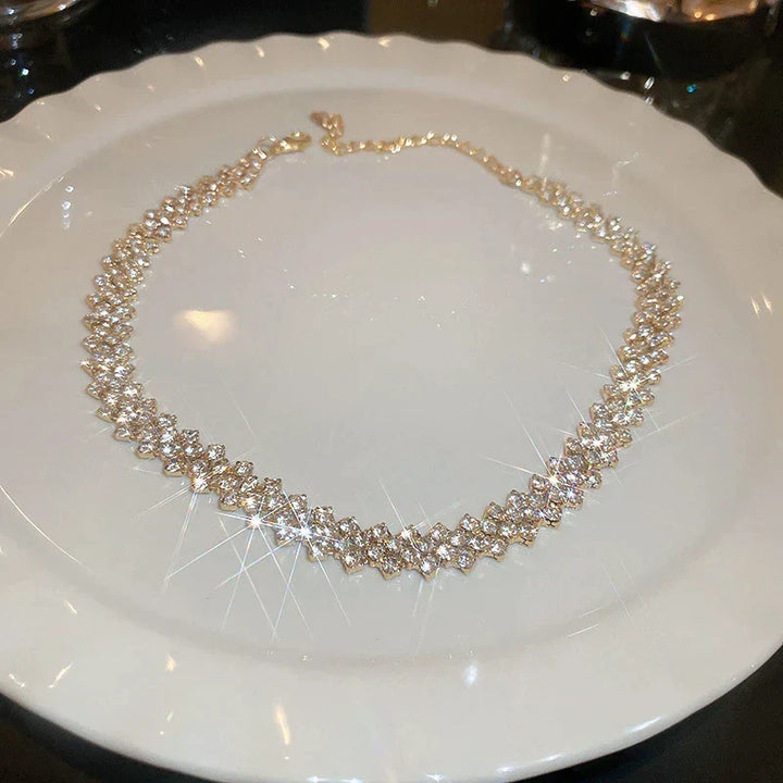 Geometrische Strass-Halskette - BraveryShine