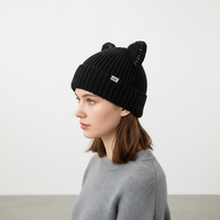 Gestrickte Wintermütze Mit Ohren - PurrHat
