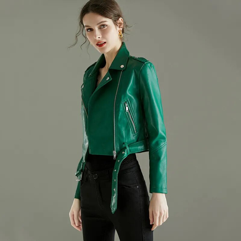 Vegane Damen Lederjacke – Alivra Herbstedition