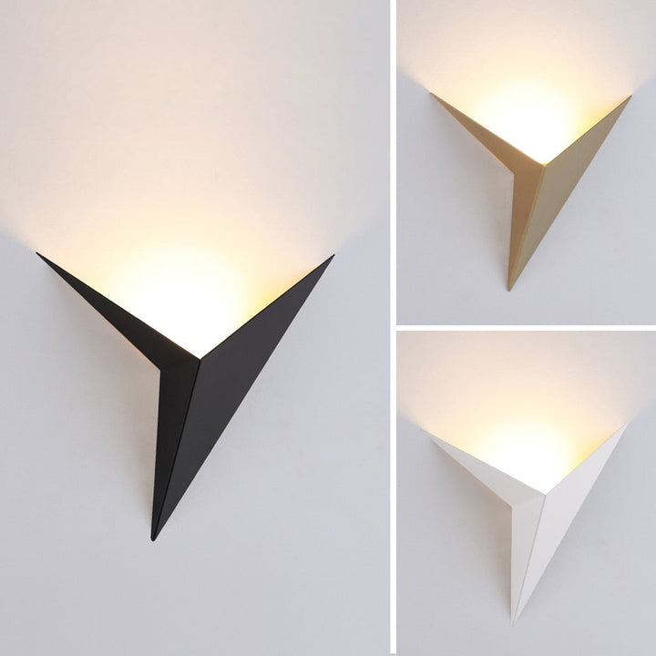 Moderne Dreieckige Wandlampe - TrigoLux