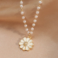 Halskette Mit Anhänger - PetalPearl