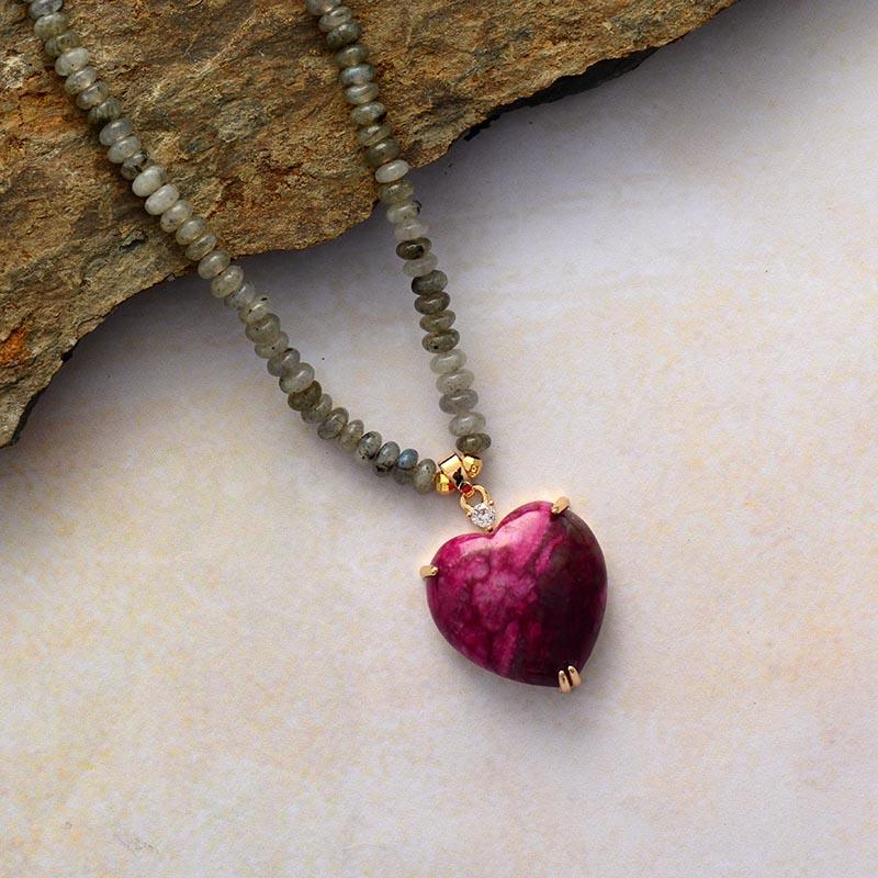 Handgefertigte Herzperlenkette - HeartGem