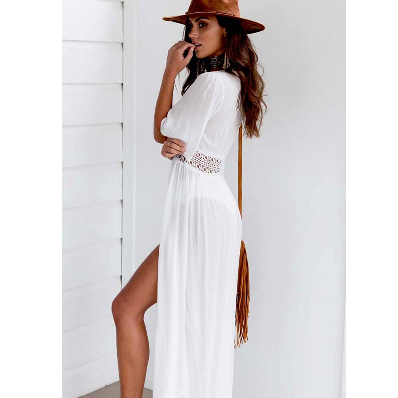 Lange Strandkleid mit Spitzenakzenten und Schleifenverschluss – Elara