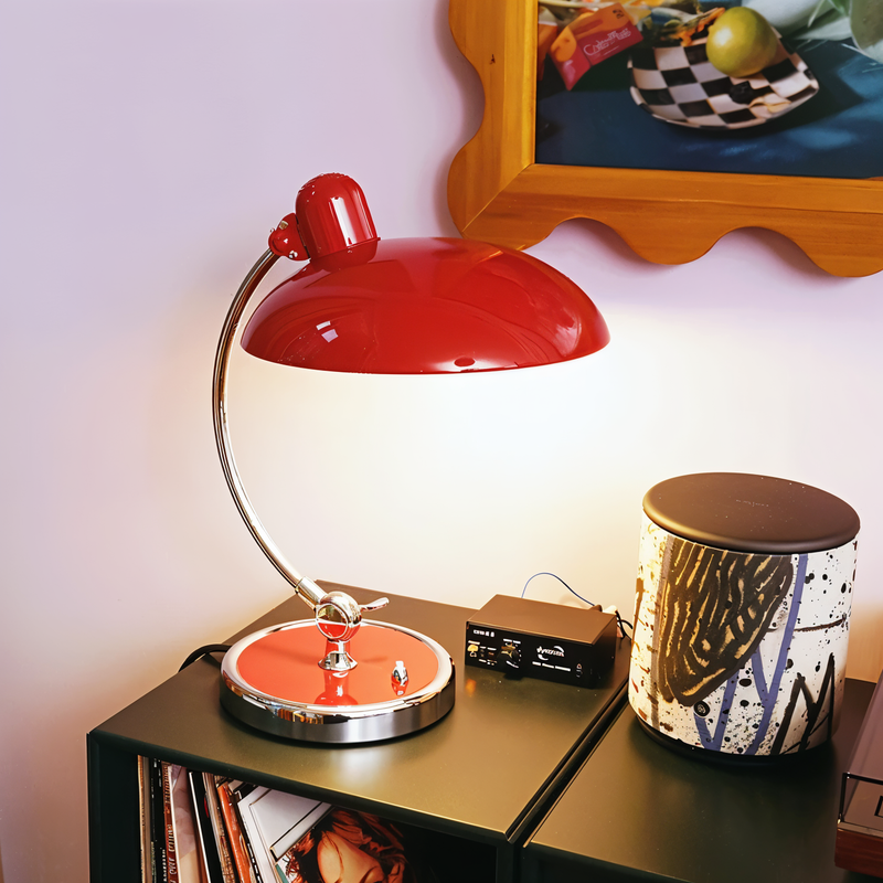 Verstellbare Vintage-Schreibtischlampe aus Eisen – Virella