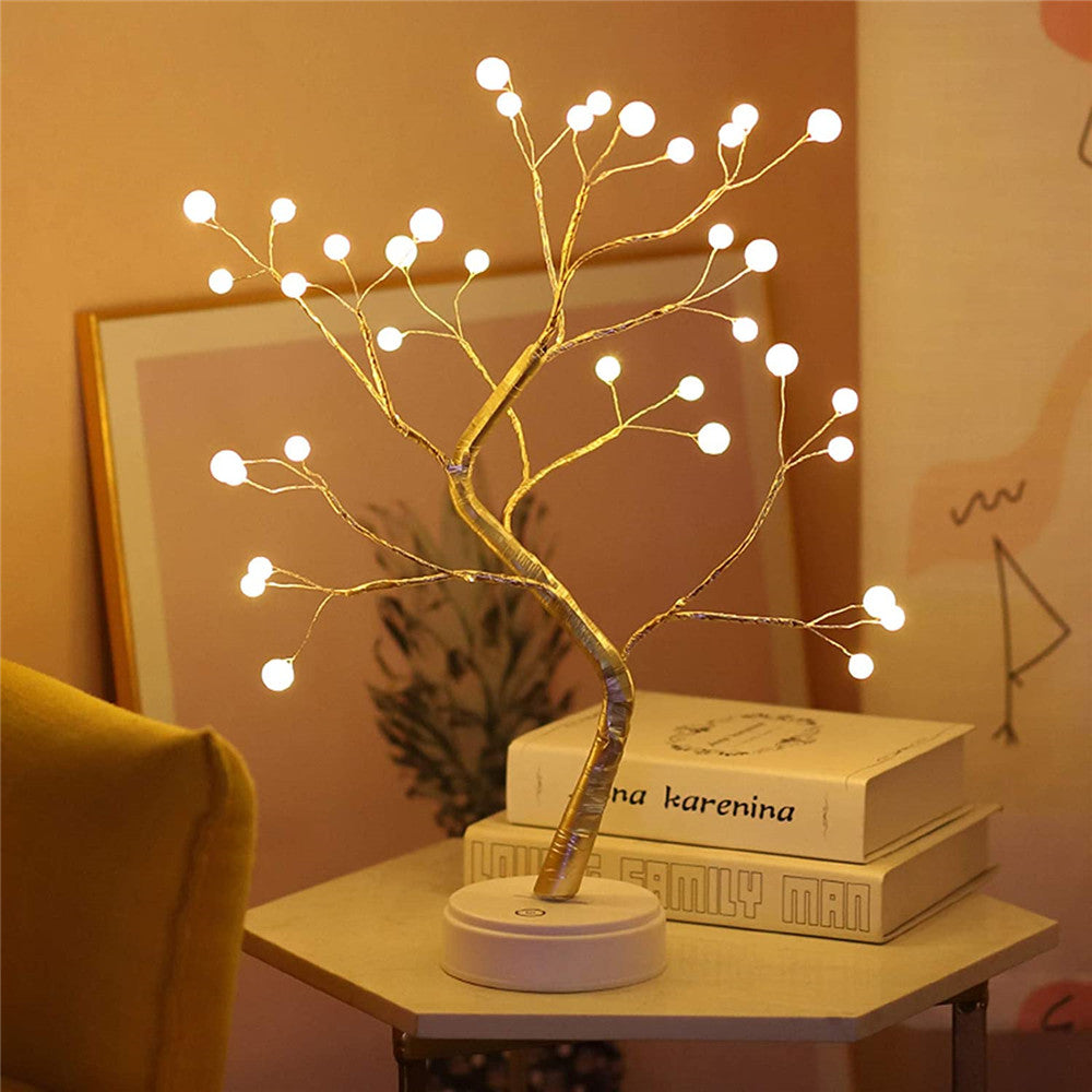 Stimmungsvoller beleuchteter Baum - LumaTree