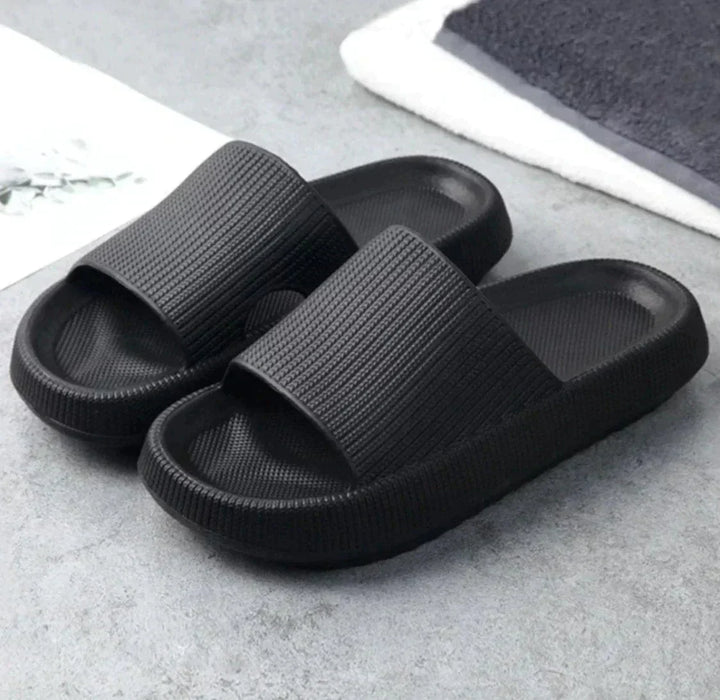 Komfortable Dämpfende Slippers - Nora