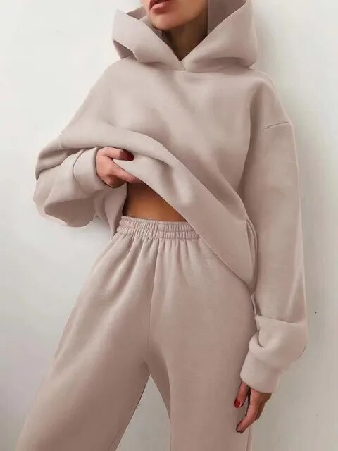 Damen-Kapuzenpulli- und Jogginghosen-Set aus Fleece – Herbstzauber von Marivelle