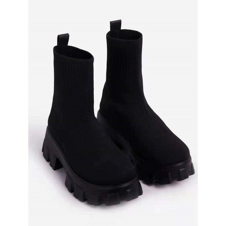 Stiefeletten mit klobiger Profilsohle - Karolina