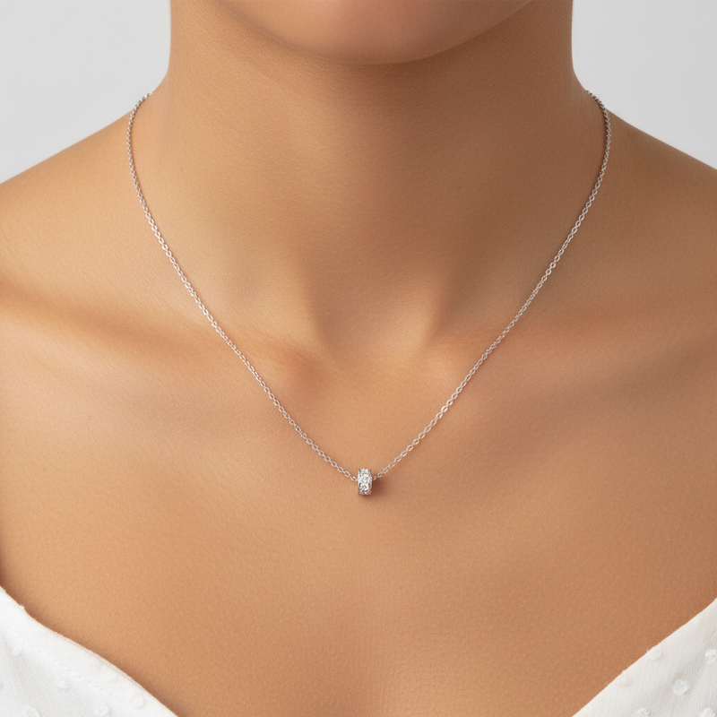 Kette Mit Zirkonia-Anhänger - GlimmerCircle