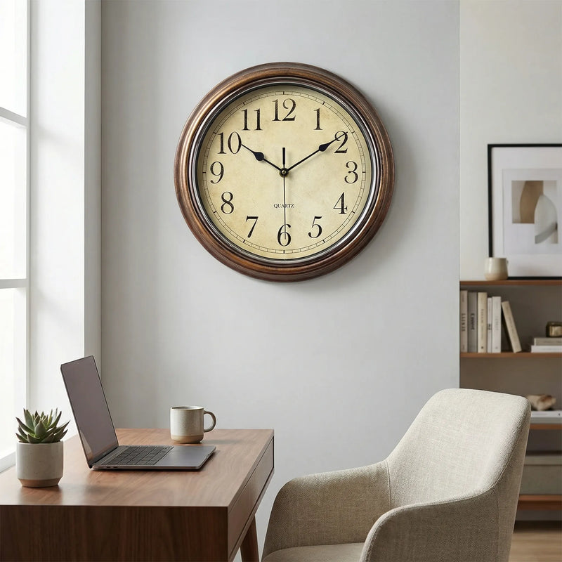 Klassische Runde Wanduhr - ChronoHaven