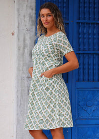 Knielanges Sommerkleid Mit Kurzen Ärmeln - Tamina