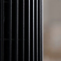 Kompakter Tischventilator Mit Integrierter Wasserkühlung - Breezify
