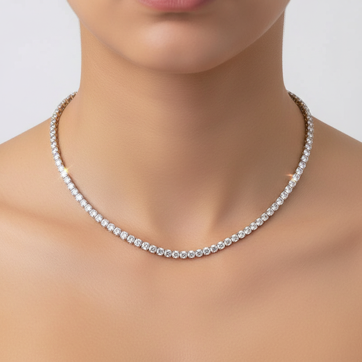 Kristallbesetzte Halskette - CrystalNecklace