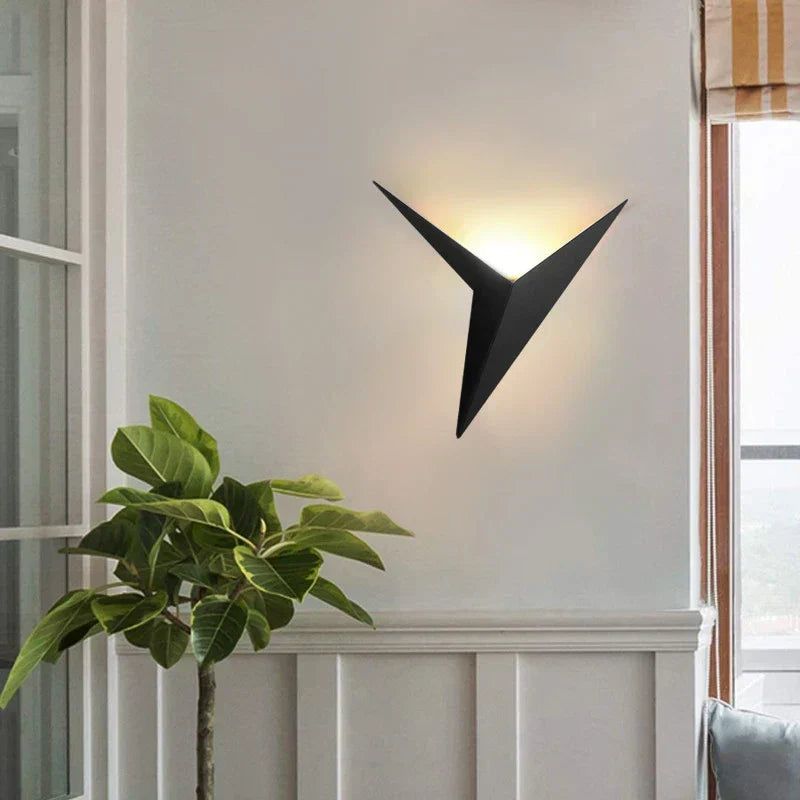 Moderne Dreieckige Wandlampe - TrigoLux