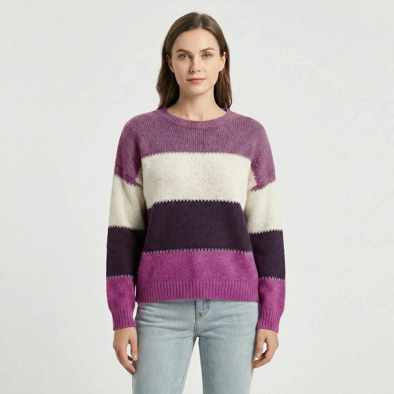Locker Sitzender Damenpullover - Josefine
