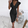 Sommerliches Midi-Kleid mit V-Ausschnitt und taillierter Passform – Livia