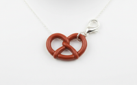 Miniatur Brezel Charm - DirndlAccessory
