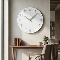 Minimalistische Runde Wanduhr - Nordellia
