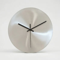 Minimalistische Wanduhr - Chronara