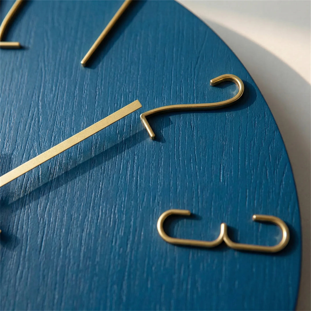 Moderne Runde Wanduhr - LuminoraClock